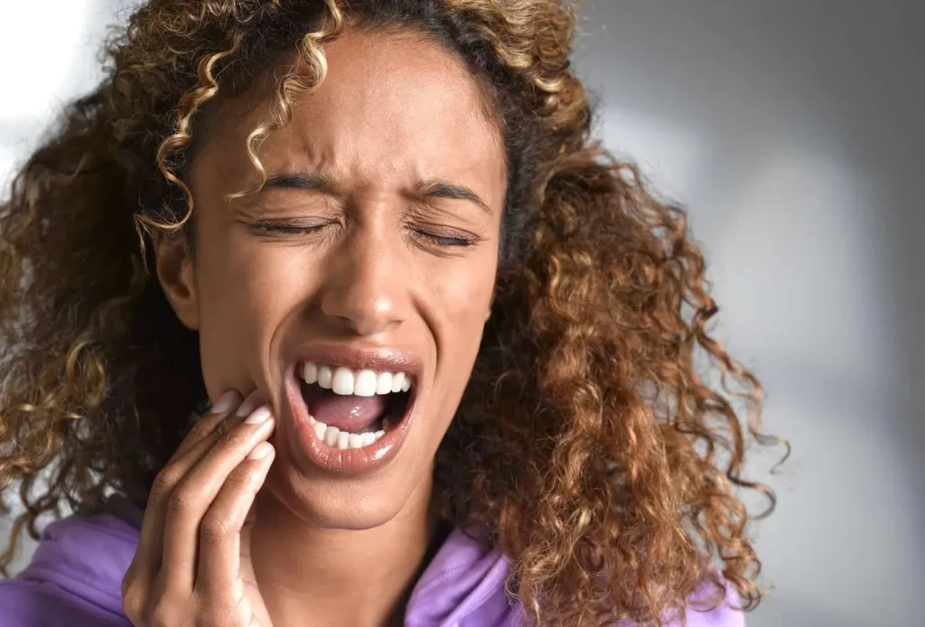 When to See a Dentist for Persistent Tooth Pain and Sensitivity Lisburn